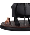 Figura Miércoles Addams con Violonchelo y Cosa - Wednesday SD Toys 15cm - Academia Nevermore